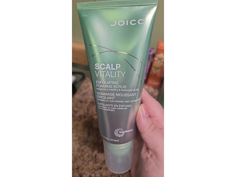Joico Scalp Vitality Exfoliating Foaming Scrub, 6 fl oz/177 mL