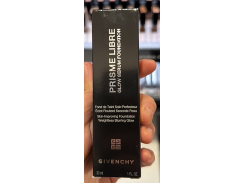 Givenchy Prisme Libre Glow Serum Foundation, 4C, 1 fl oz/30 mL