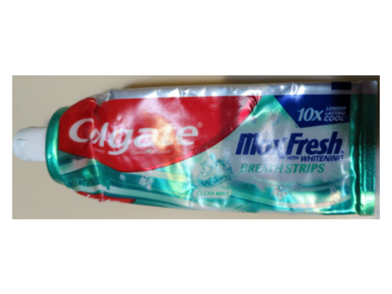 Colgate MaxFresh with Whitening Breath Strips, Clean Mint, 6.0 oz/170 gm, Pack Of 4