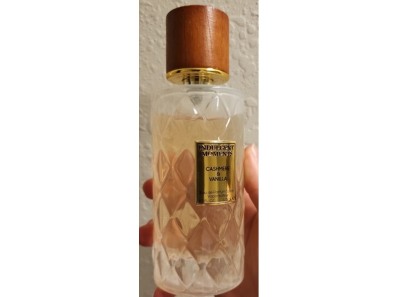 Indulgent Moments Eau De Parfum, Cashmere & Vanilla, 4.2 oz/125 mL