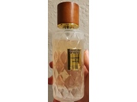 Indulgent Moments Eau De Parfum, Cashmere & Vanilla, 4.2 oz/125 mL - Image 3