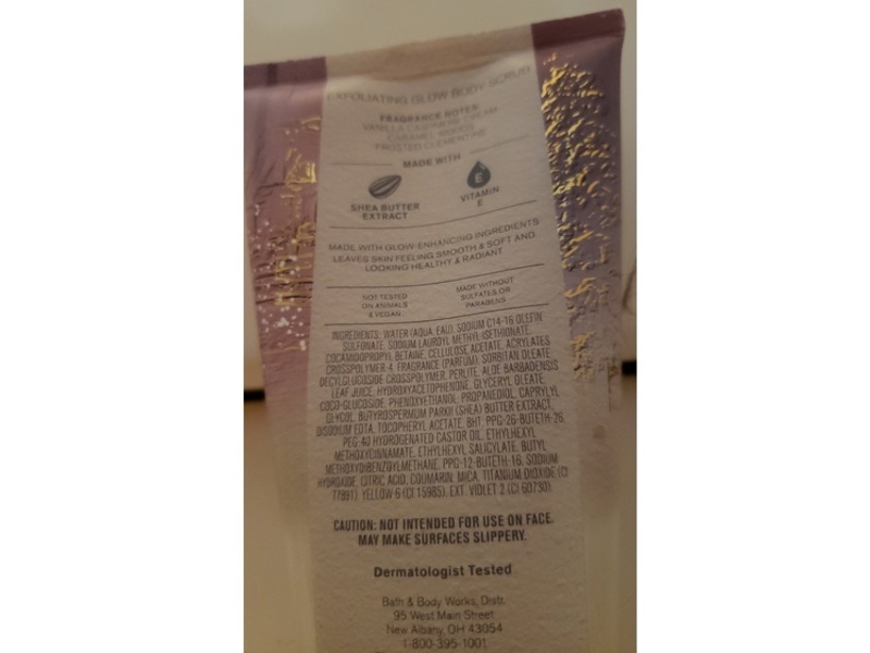 Bath & Body Works Exfoliating Glow Body Scrub, Snowflakes & Cashmere, 7.4 oz/210 g
