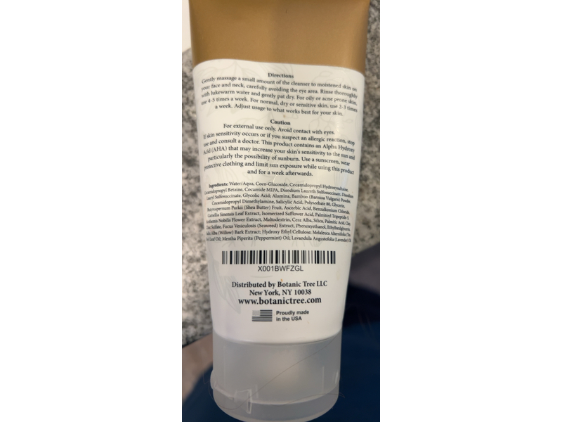 Botanic Tree Exfoliating Cleanser, Glycolic Acid, 6 fl oz/170 mL
