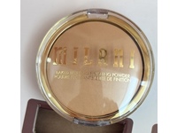 Milani Baked Blurring Finishing Powder, 140 Medium, 0.24 oz/7 g - thumbnail 2