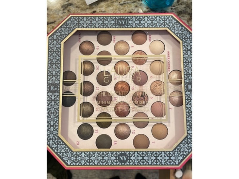 Laura Geller Ultimate Baked Eyeshadow Palette, Minimalism Maximized, 0.03 oz/0.8 g