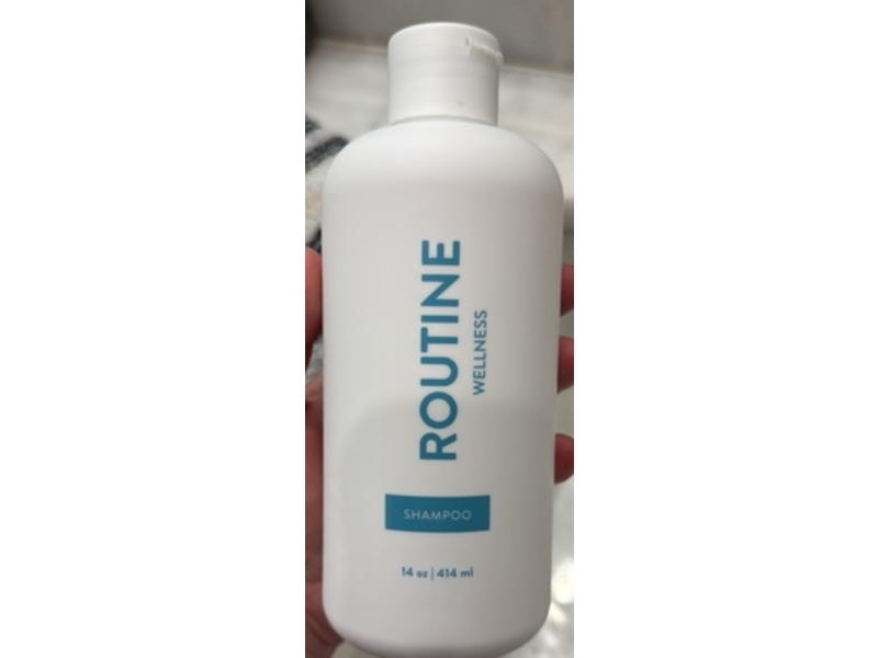 Routine Wellness Shampoo, Magnolia & Fresh Rain, 14 oz/414 mL