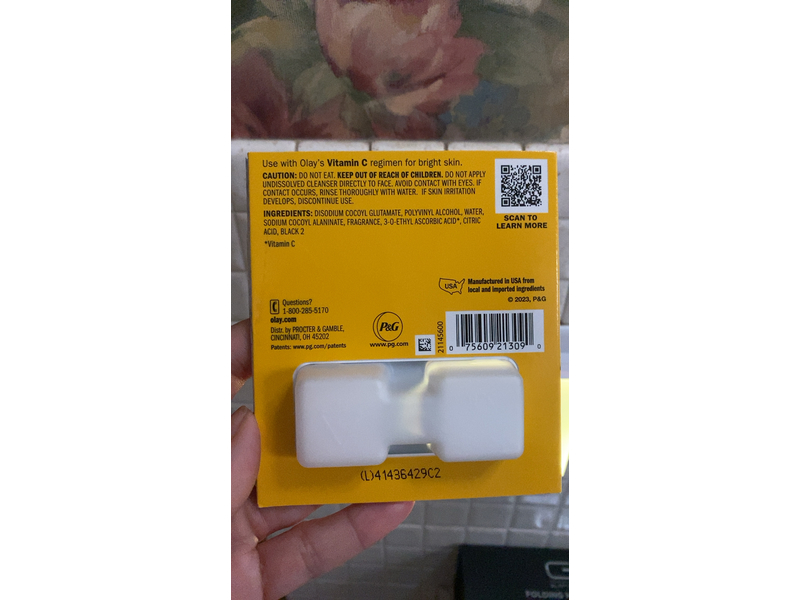 Olay Daily Facial Cleanser Pads, Vitamin C, 12 Count