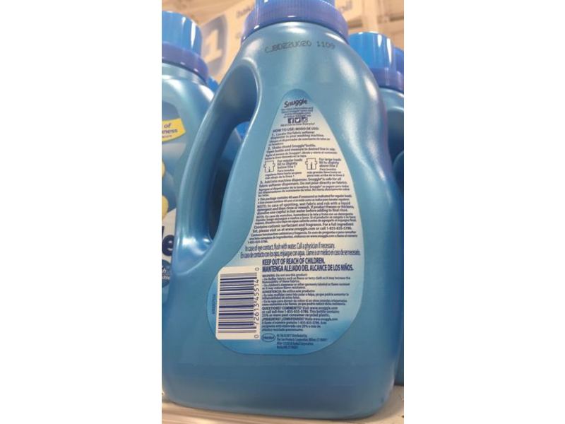 Snuggle Ultra Fabric Softener, Blue Sparkle, 40 Loads, 32 fl oz/946 mL