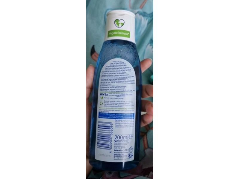 Nivea Essentials Refreshing Tonic, 200 mL