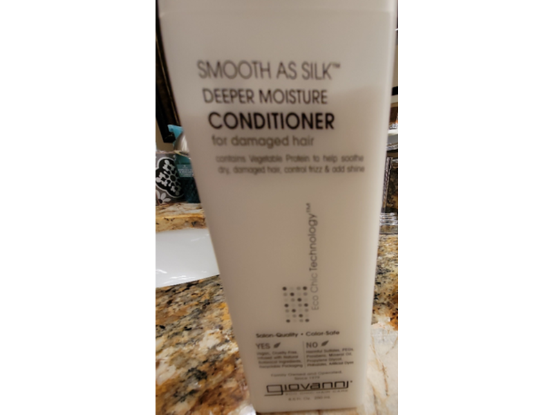 Giovanni Smooth Deeper Moisture Conditioner, 8.5 fl oz/250 mL