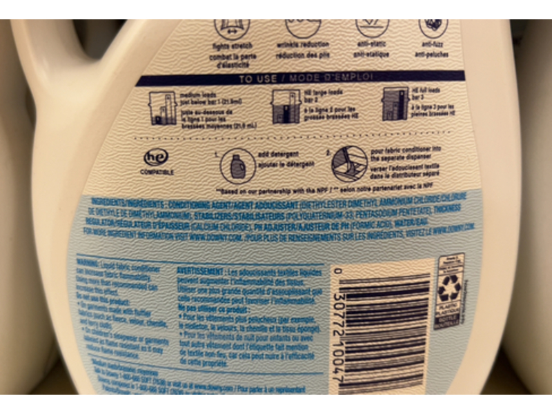 Downy Ultra Free & Gentle Liquid Fabric Conditioner, 90 Loads, 66 fl oz/1.97 L
