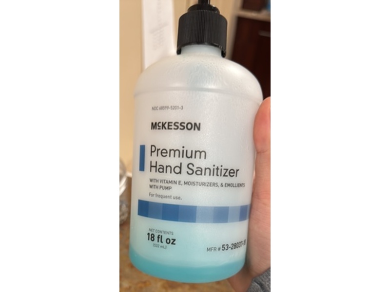 McKesson Premium Hand Sanitizer, 18 fl oz/532 mL