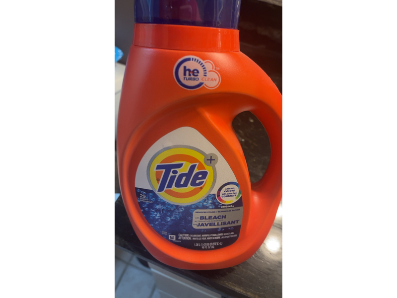 Tide + Bleach Alternative Clean Liquid Laundry Detergent, 29 Loads, 46 fl oz/1.36 L