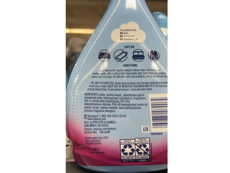 Febreze Fabric Refresher, Spring & Renewal, 23.6 fl oz/700 mL