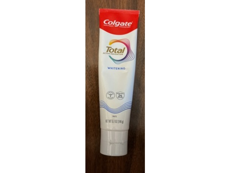 Colgate Total Toothpaste, Whitening, 5.1 oz/144 g
