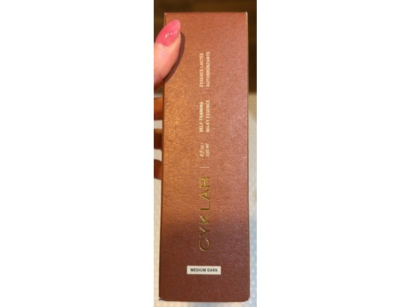 Cyklar Self-Tanning Milky Essence, Medium Dark, 8 fl oz/236 mL