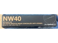 MAC Studio 24-Hour Smooth Wear Concealer, NW40, 0.24 fl oz/7 mL - Image 3