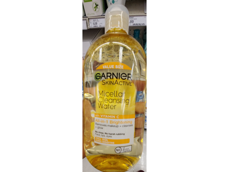 Garnier SkinActive Micellar Cleansing Water with Vitamin C, 23.7 fl oz/700 mL
