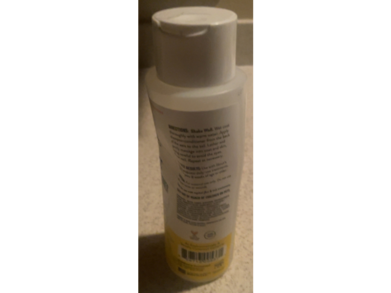 Skout's Honor Dogs Probiotic Shampoo + Conditioner, Honeysuckle, 16 fl oz/473 mL