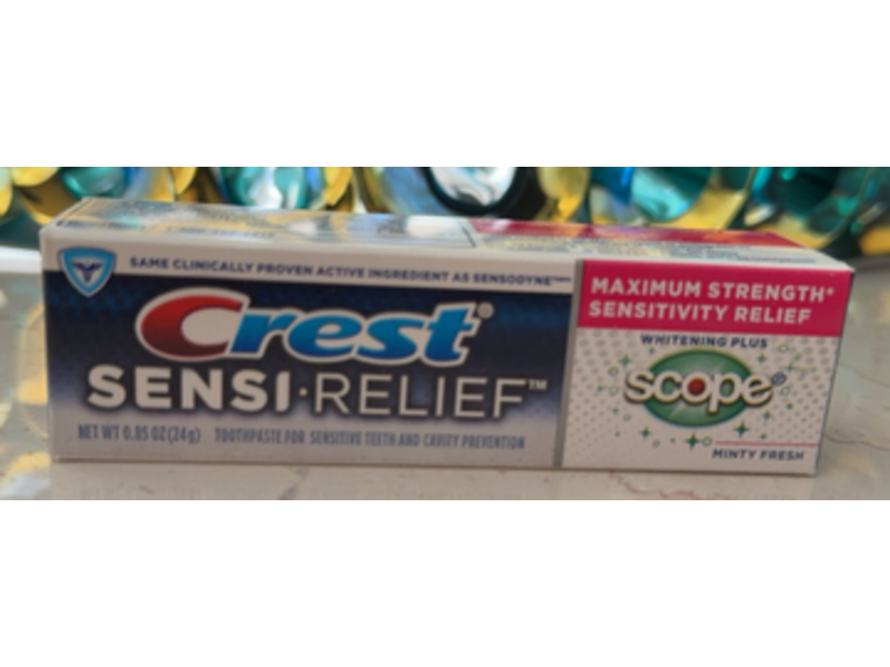 Crest Sensi-Relief Whitening Plus Scope Toothpaste, Minty Fresh, 0.85 oz/24 g