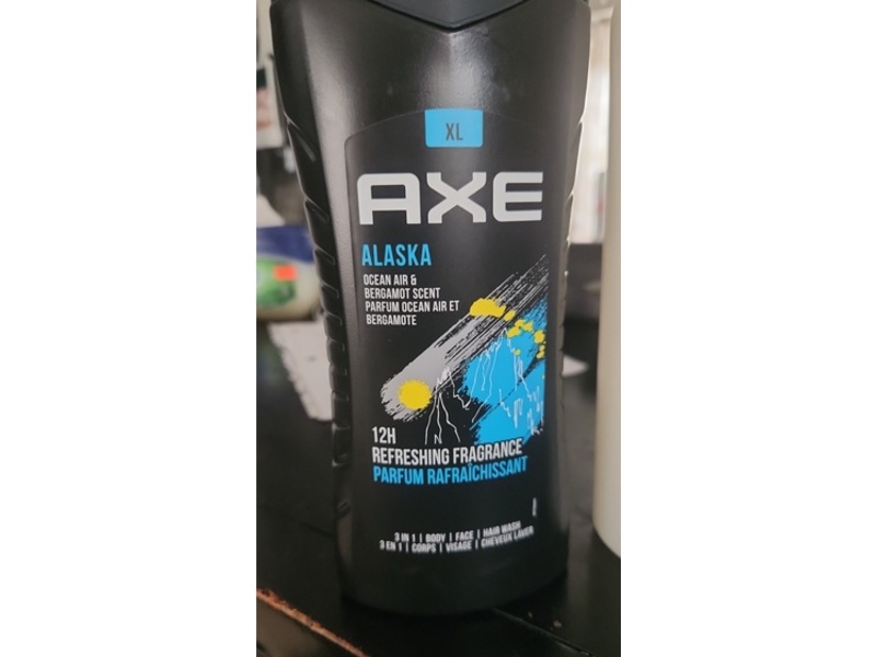 Axe Alaska Refreshing Fragrance Shower Gel, Ocean Air & Bergamot Scent, 13.5 fl oz/400 mL
