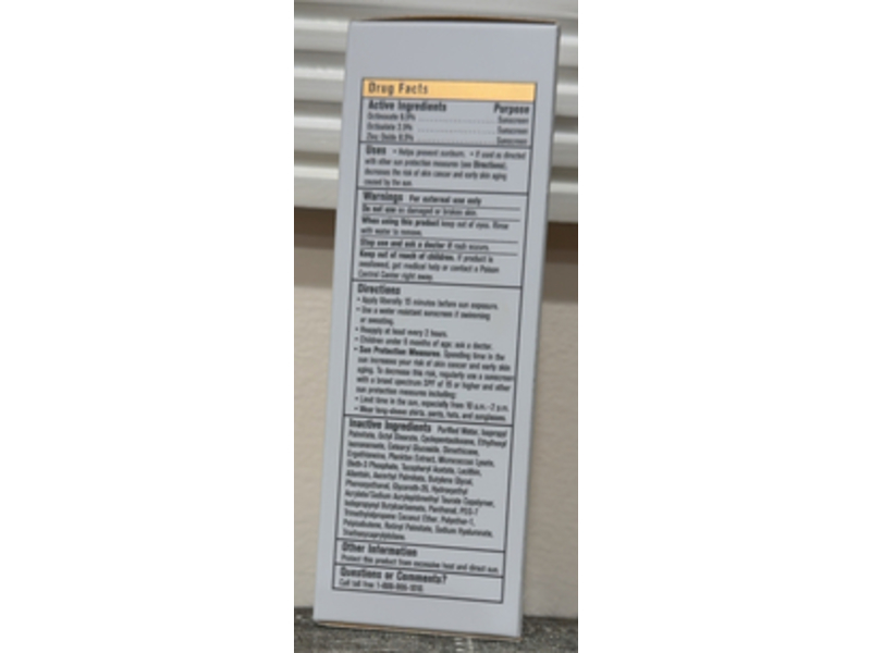 Neova Everyday Facial Fluid, SPF 44, 2.5 fl oz/74 mL