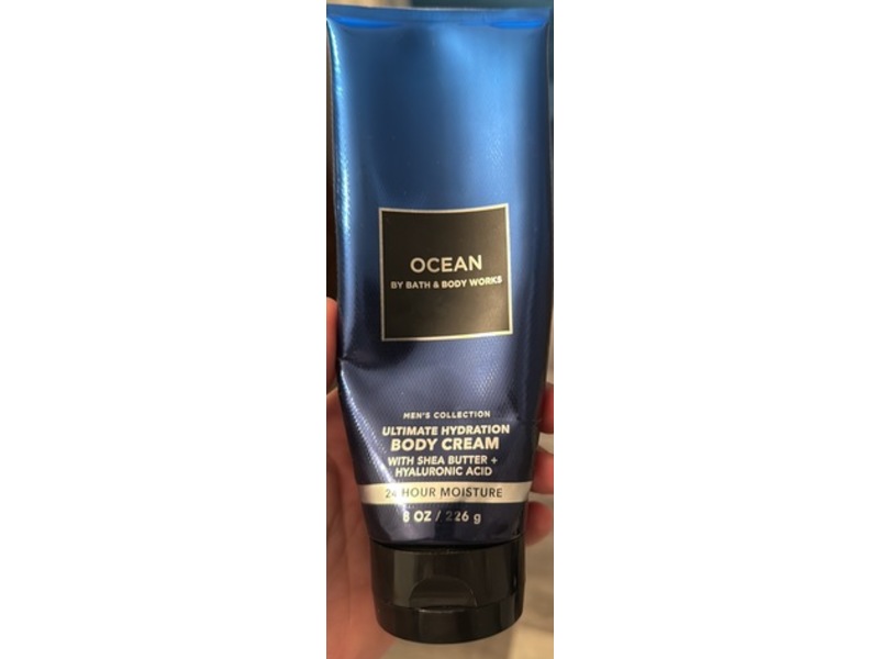 Bath & Body Works Ultimate Hydration Body Cream, Ocean, 8 oz/ 226 g, Pack Of 2
