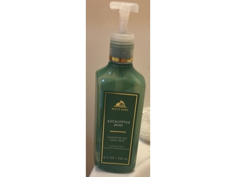 Bath & Body Works Cleansing Hand Soap, Eucalyptus Mint, 8 fl oz/236 mL