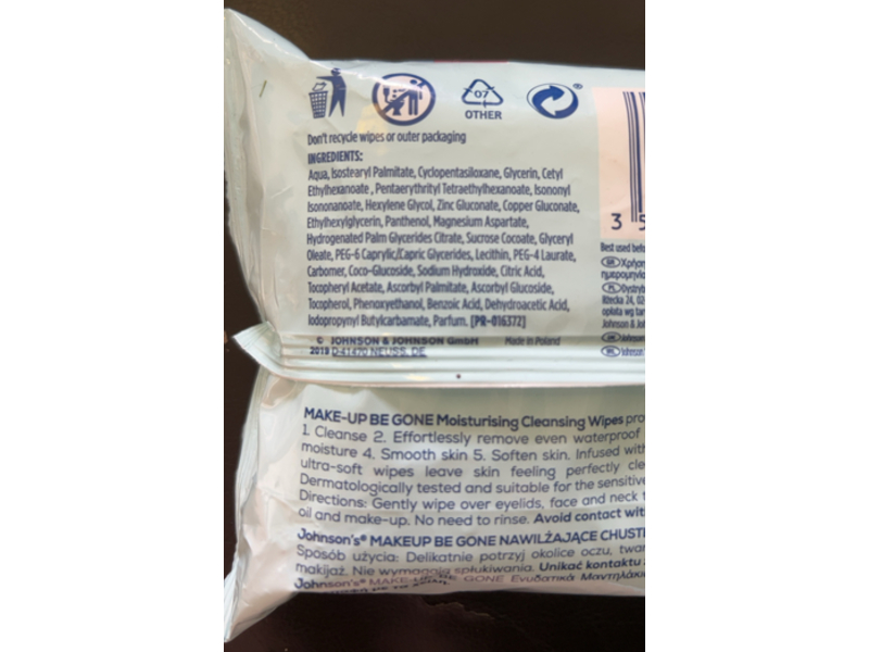 Johnson's Makeup Be Gone 5-In-1 Moisturising Cleansing Wipes, 25 Count