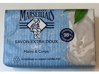 Le Petit Marseillais Extra-Gentle Milk Soap, 200 g - Image 3