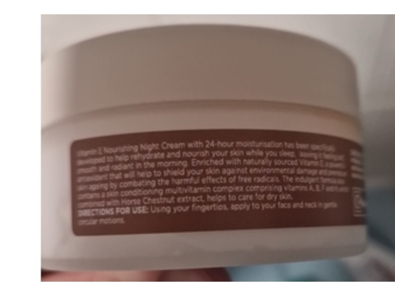 Superdrug Nourishing Night Cream, Vitamin E, 100 mL