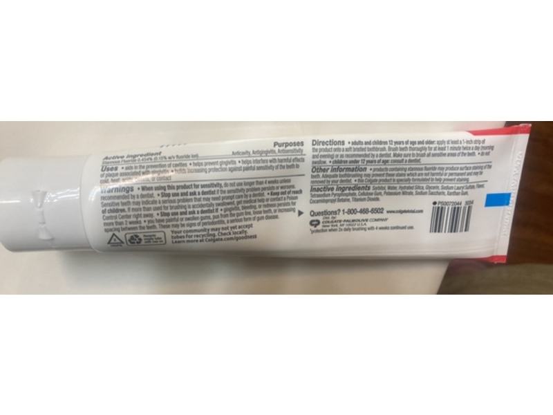 Colgate Total Whitening Toothpaste, 5.1 oz/ 144 g