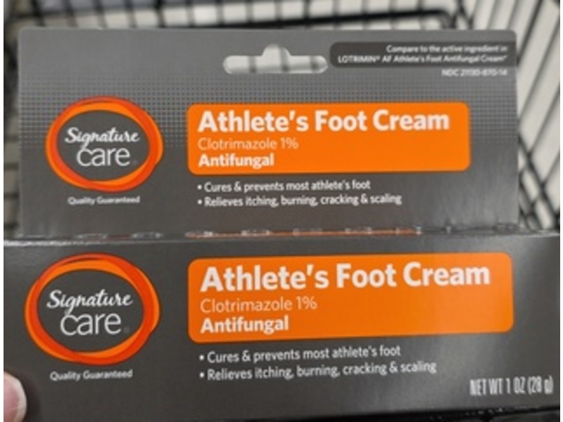 Signature Care Athlete's Foot Cream, Clotrimazole 1%, 1 oz/28 g