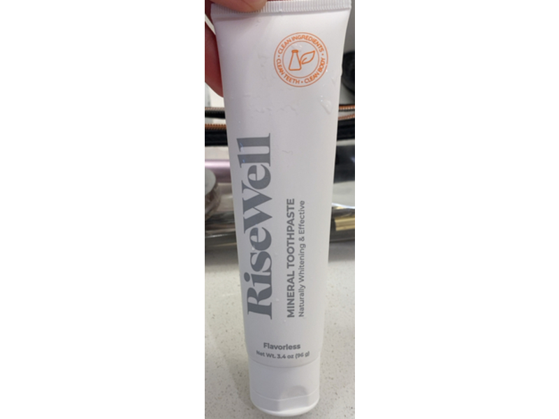 Risewell Mineral Naturally Whitening Toothpaste, 3.4 oz/96 g