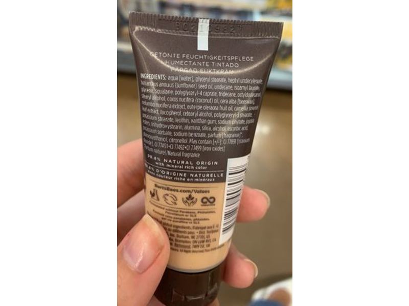 Burt's Bees Goodness Glows Tinted Moisturizer, Natural Beige, 1oz/28.3 g