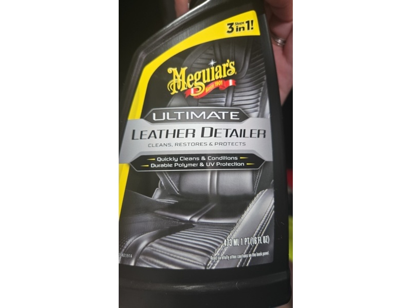 Meguiar's Ultimate Leather Detailer Cleaning Spray, 16 fl oz/473 mL