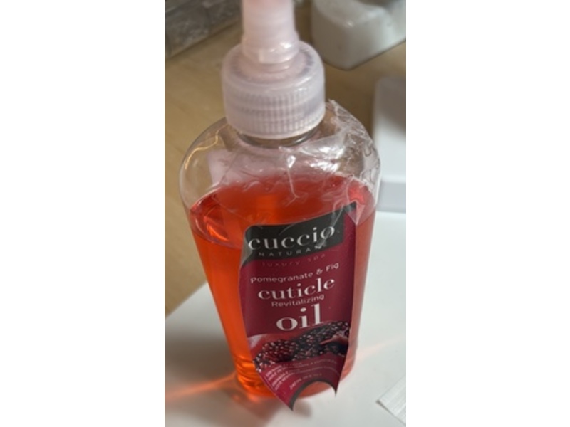 Cuccio Naturale Revitalizing Cuticle Oil, Pomegranate & Fig, 8 fl oz/240 mL