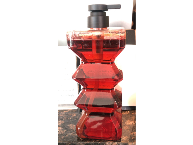 Qiqi Go Deeper Cleansing Shampoo, 33.8 fl oz/1000 mL