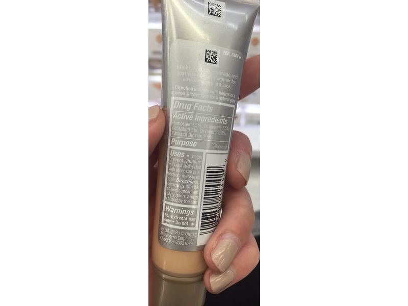 Neutrogena Illuminating Tinted Moisturizer, SPF 30, Fair To Light 20, 1.1 fl oz/32 mL