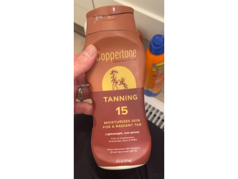 Coppertone Tanning Moisturizing Skin Sunscreen Lotion, SPF 15, 8 fl oz/237 mL