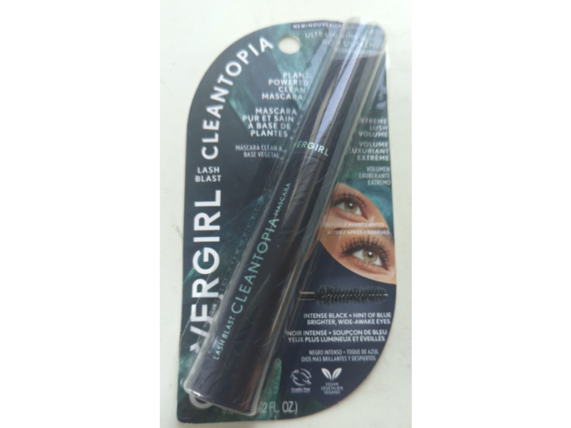 Covergirl Lash Blast Cleantopia Mascara, 820 Ultramarine Black, 0.32 fl oz/9.5 mL