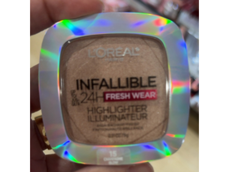 L'Oreal Paris Infallible Up to 24h Fresh Wear High Radiant Finish Highlighter, 15 Champagne Glow, 0.31 oz/9 g