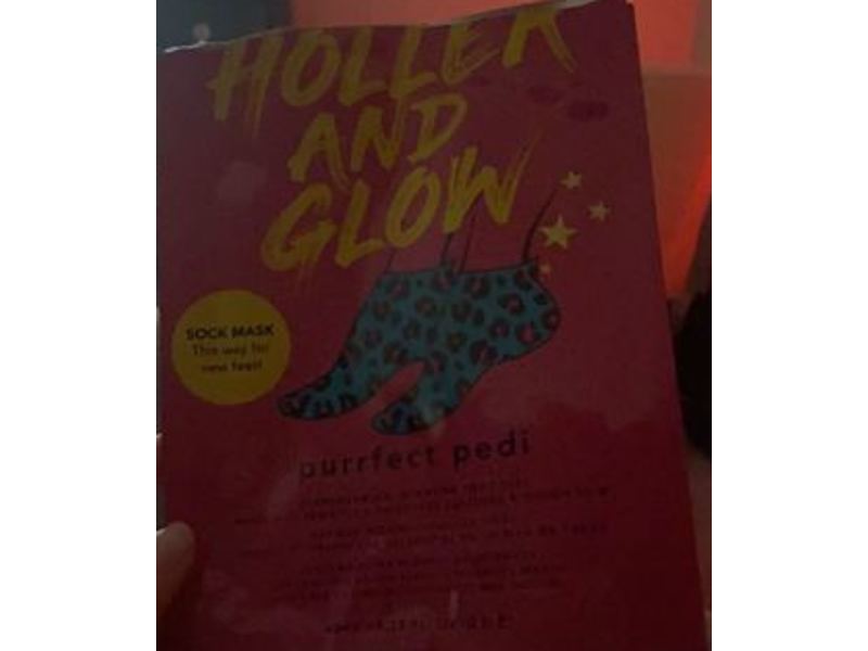 Holler And Glow Purrfect Pedi Transforming Intensive Foot Peel Sock Mask, 1.35 fl oz/40 mL