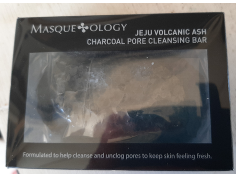 Masqueology Jeju Volcanic Ash Charcoal Pore Cleansing Bar, 3.52 oz