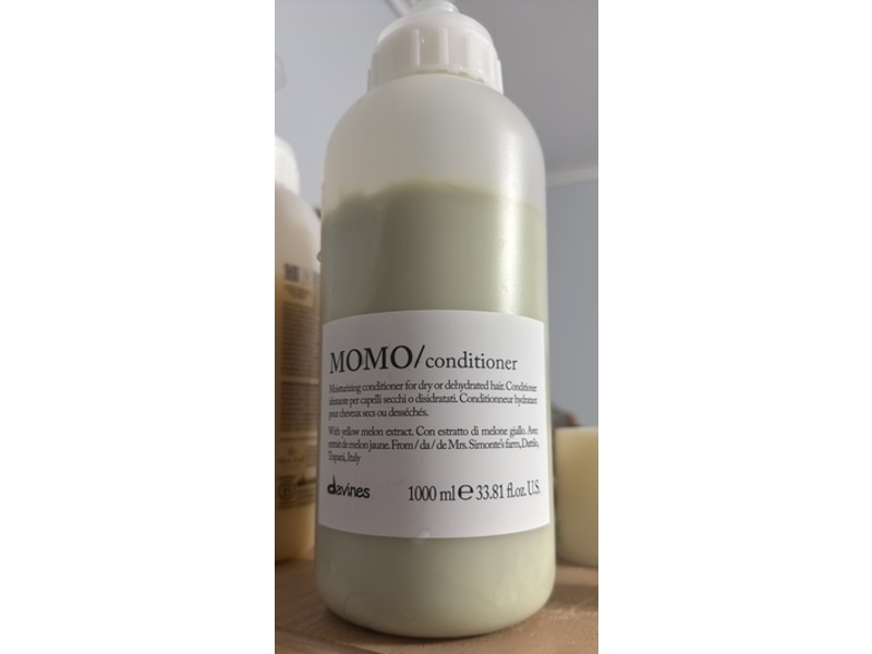Davines Conditioner, Momo, 33.81 fl oz/1000 mL