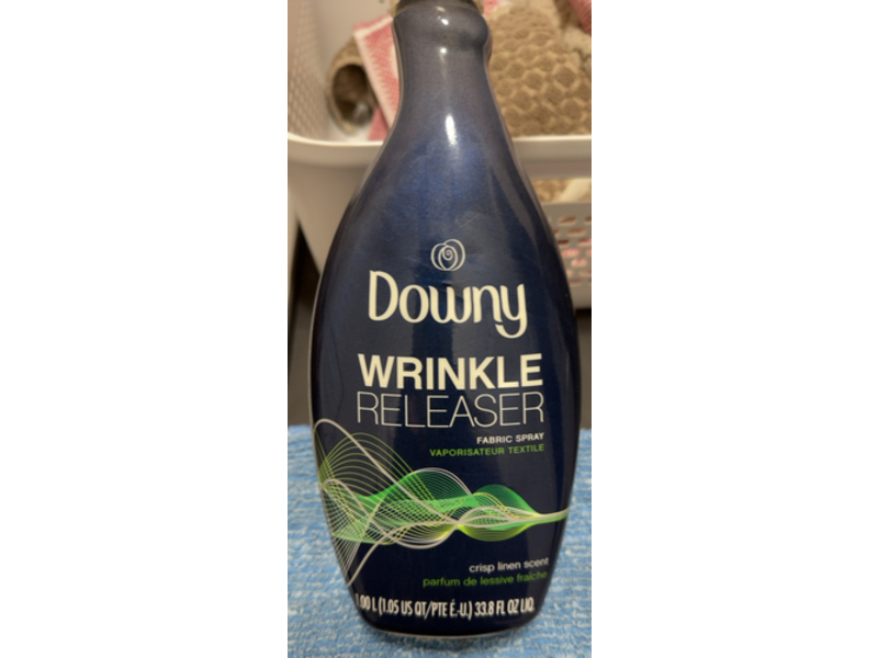 Downy Wrinkle Releaser Fabric Spray, Crisp Linen Scent, 33.8 fl oz/1.00 L, Pack Of 2