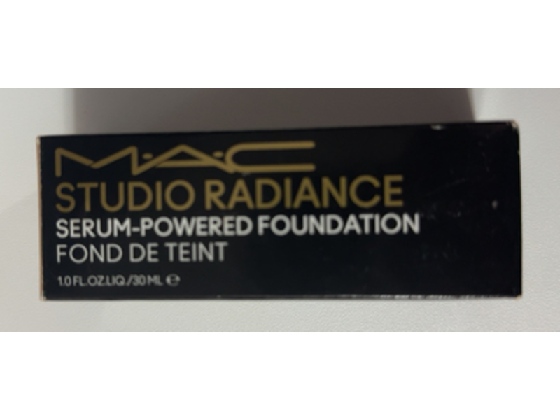 M.A.C Studio Radiance Serum Powered Foundation, NW15, 1 fl oz/30 mL