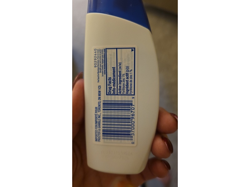 Head & Shoulders Dandruff Shampoo, Classic Clean, 90 mL