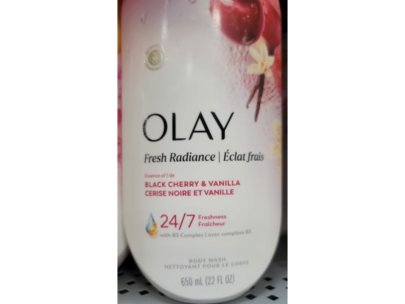 Olay Fresh Radiance Body Wash, Black Cherry & Vanilla, 22 fl oz/650 mL