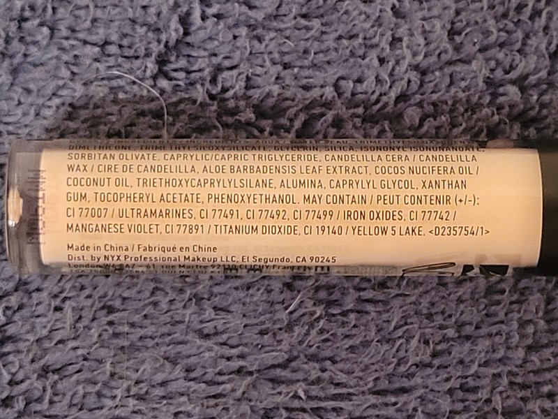 NYX Professional Makeup HD Studio Photogenic Concealer, 00 Alabaster, 0.11 oz/3 g